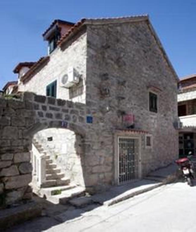Apartments Bepina- 5 Mins From The Center Split Kamer foto